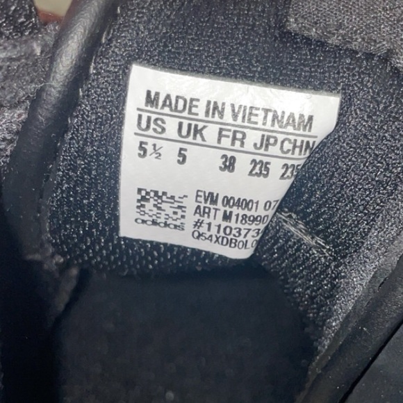 Jeremy Scott x Adidas - Picture 6 of 7